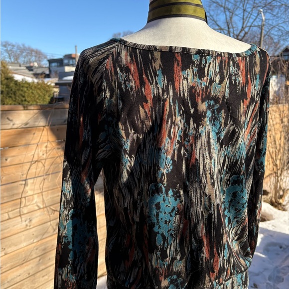 Comrags | Abstract Print Long Sleeve Top - Picture 4 of 6